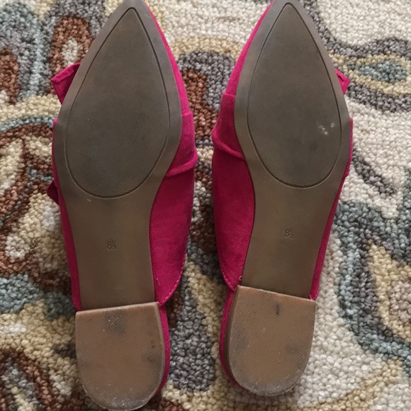 Hot pink slides 🎉HOST PICK🎉 - Picture 3 of 4